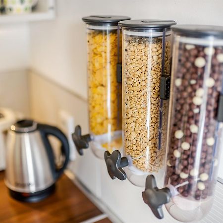 Midtown Hostel Гданск Екстериор снимка