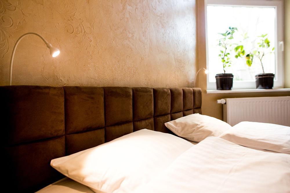 Midtown Hostel Гданск Екстериор снимка