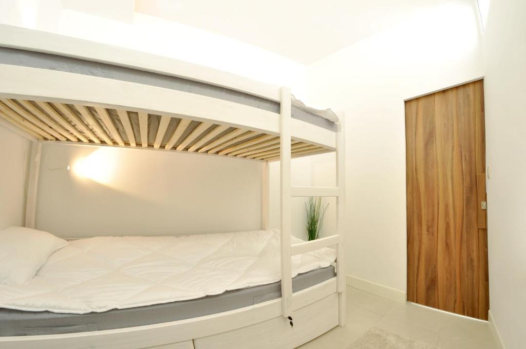 Midtown Hostel Гданск Стая снимка