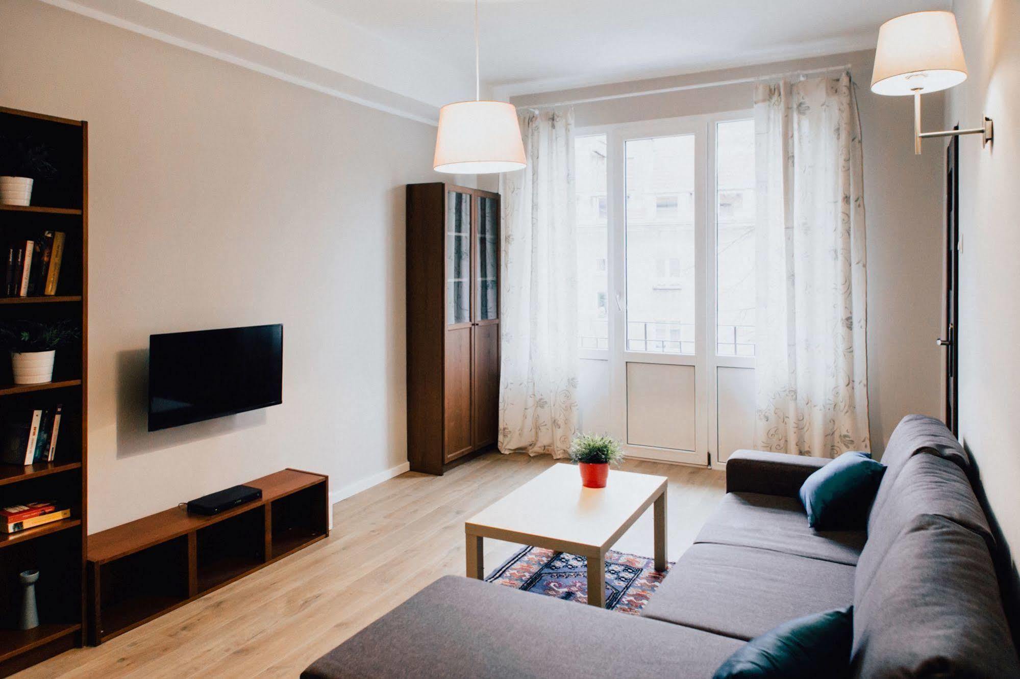 Midtown Hostel Гданск Екстериор снимка